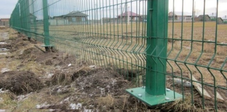 Купить сваи для ограждения от производителя в Майкопе от 1409 руб: низкая цена, быстрая установка